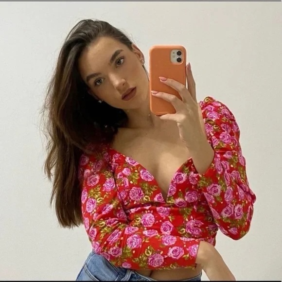 Zara Tops - Zara Floral Draped Long Sleeve Bustier Style Crop Top, Size S
